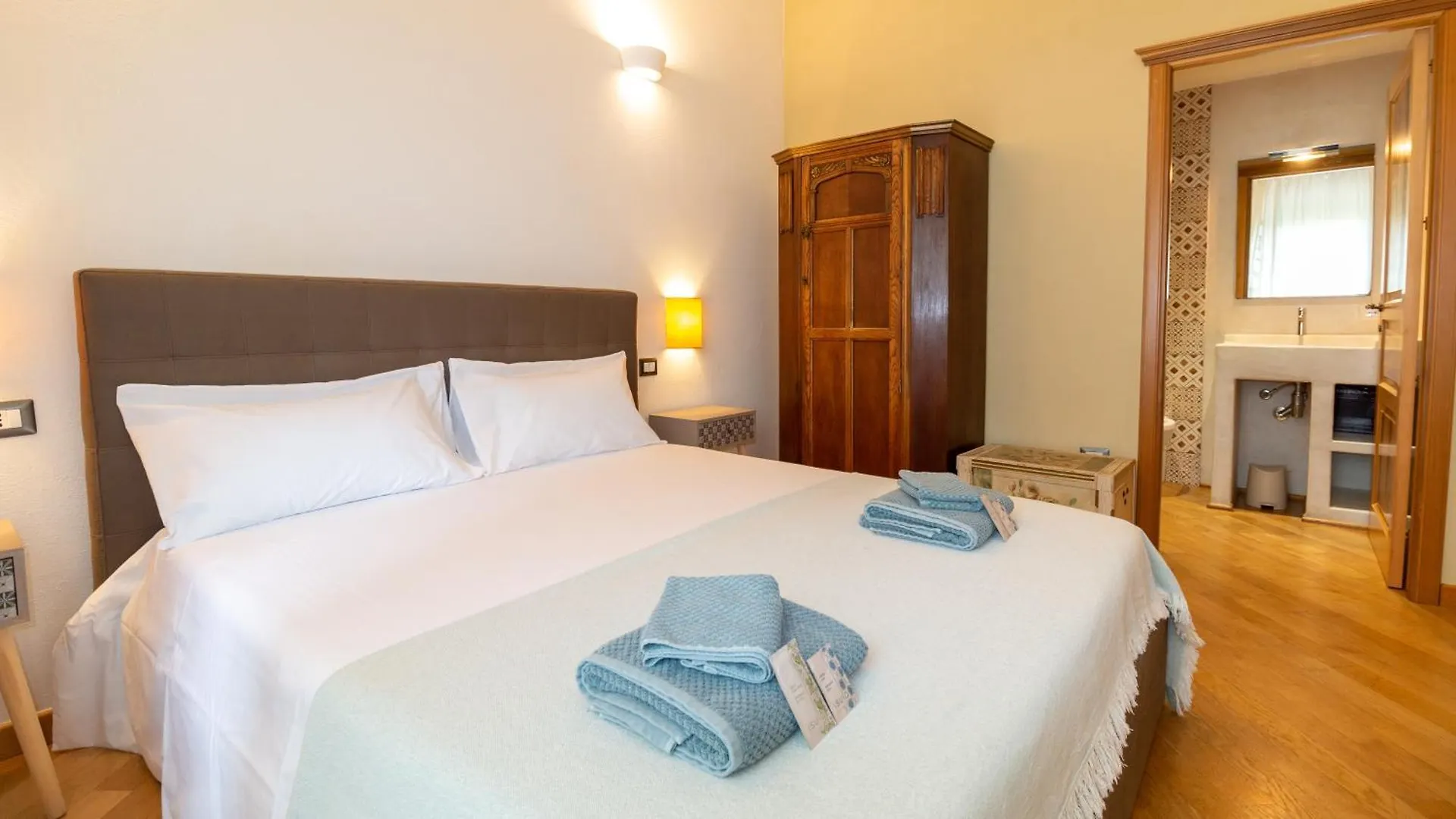 Ferienwohnung Bosa Eye House 1873 Italien